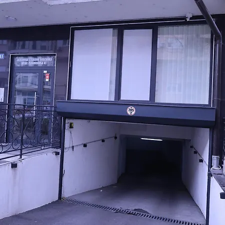 Splendid J&r Apartment