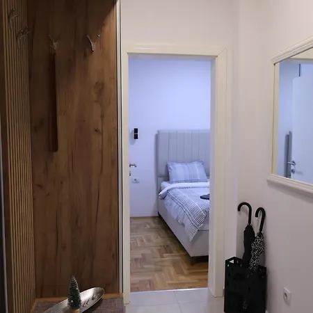 Apartment Splendid J&r *